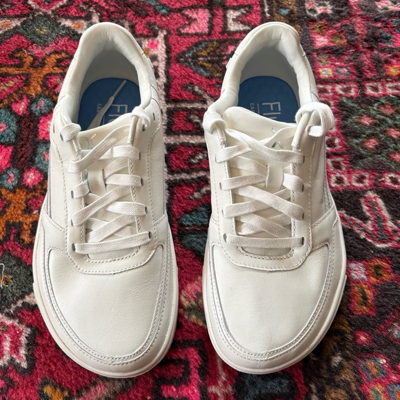 NWOT FLUX footwear Adapt Leather Trainer women’s 9.5 men’s 8 white - Picture 3 of 12